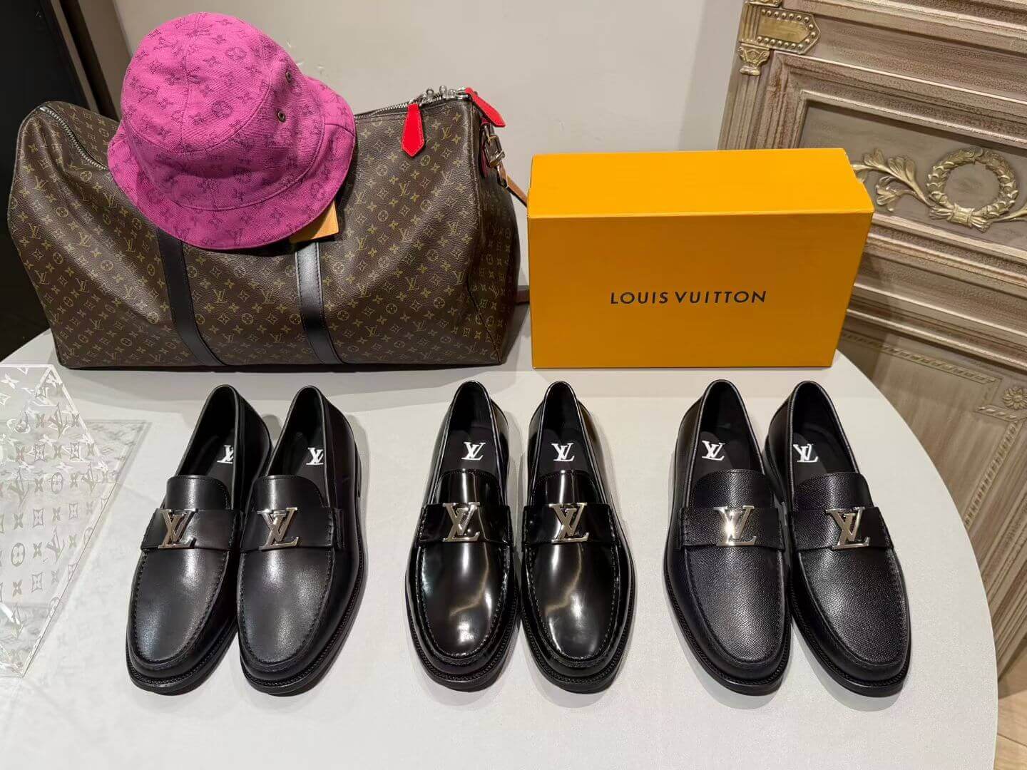 Louis Vuitton лофери