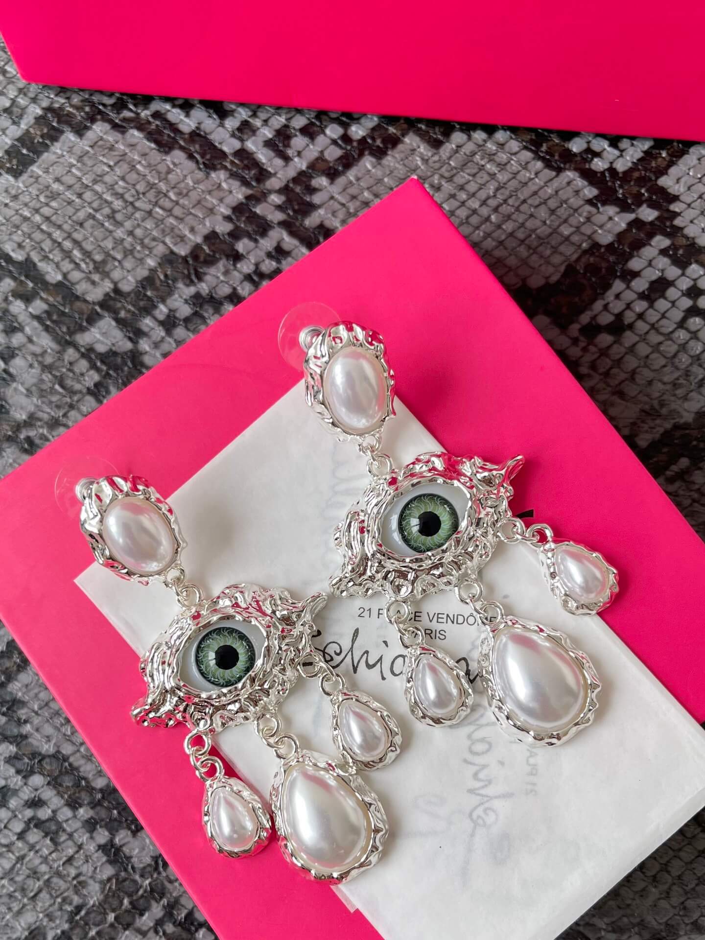 Schiaparelli сережки