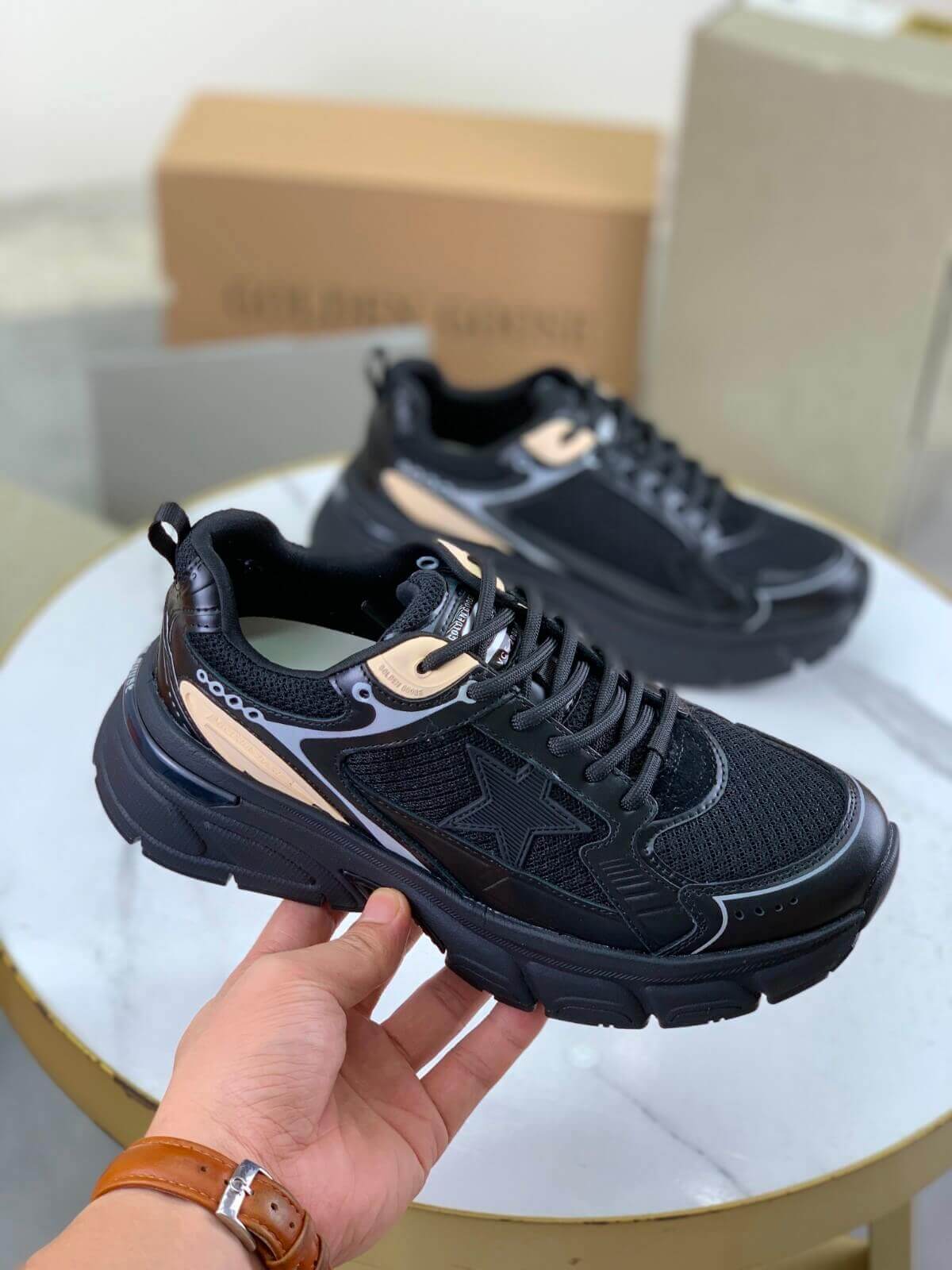 Golden Goose кросівки