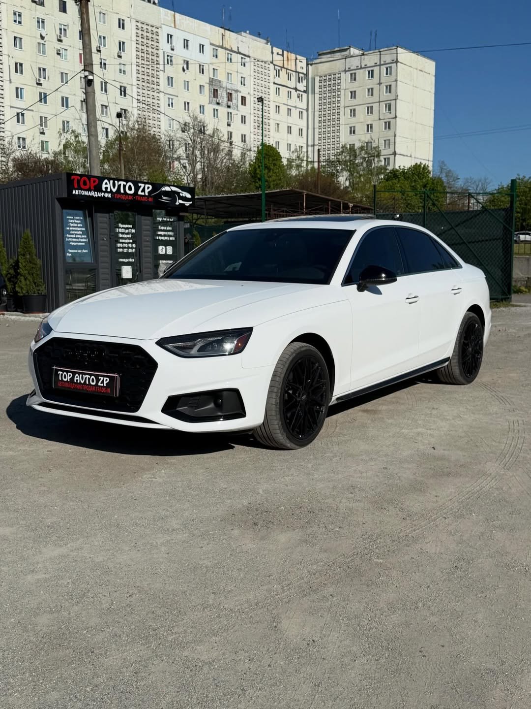AUDI A4 B9 