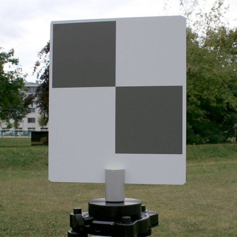 Small laser scanner checkerboard target