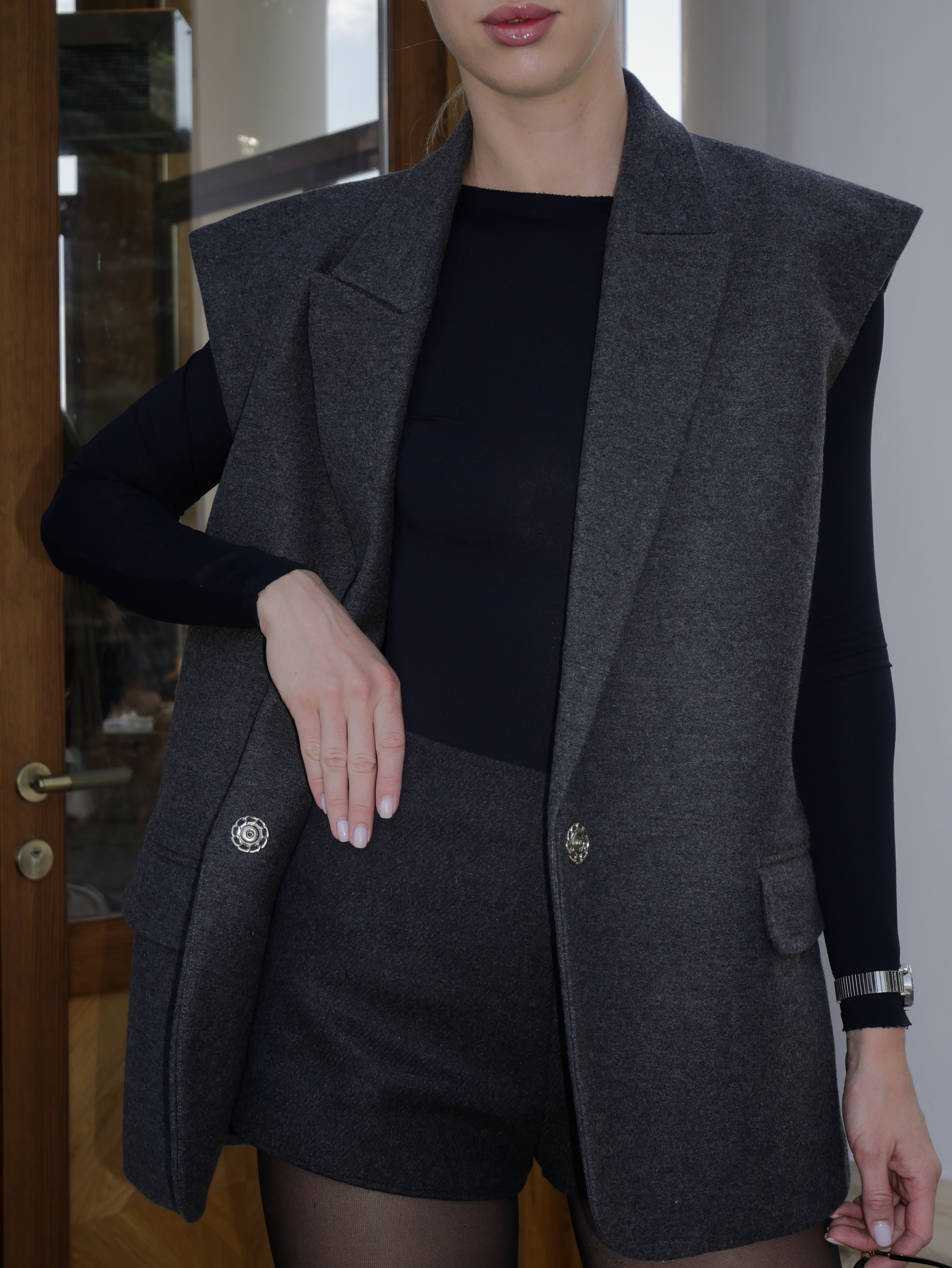 Вовняні шорти міні