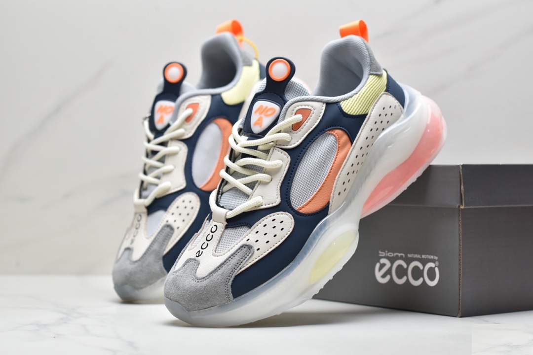 ECCO top 093304