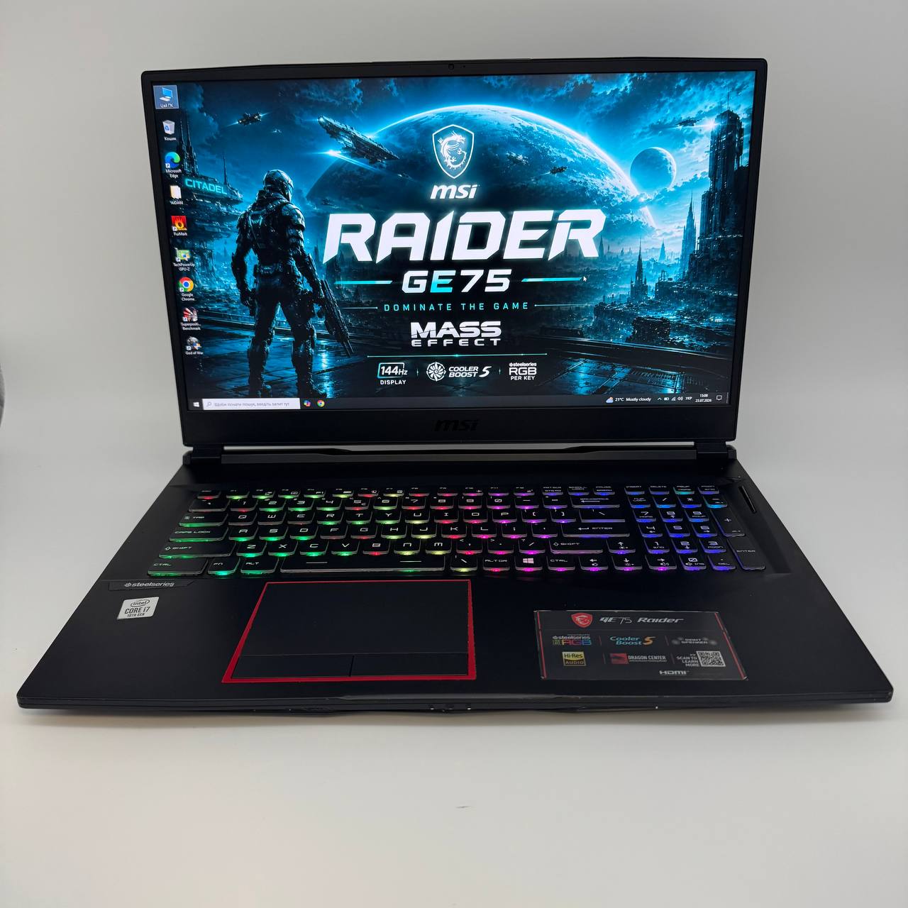 MSI Raider GE75 10SE