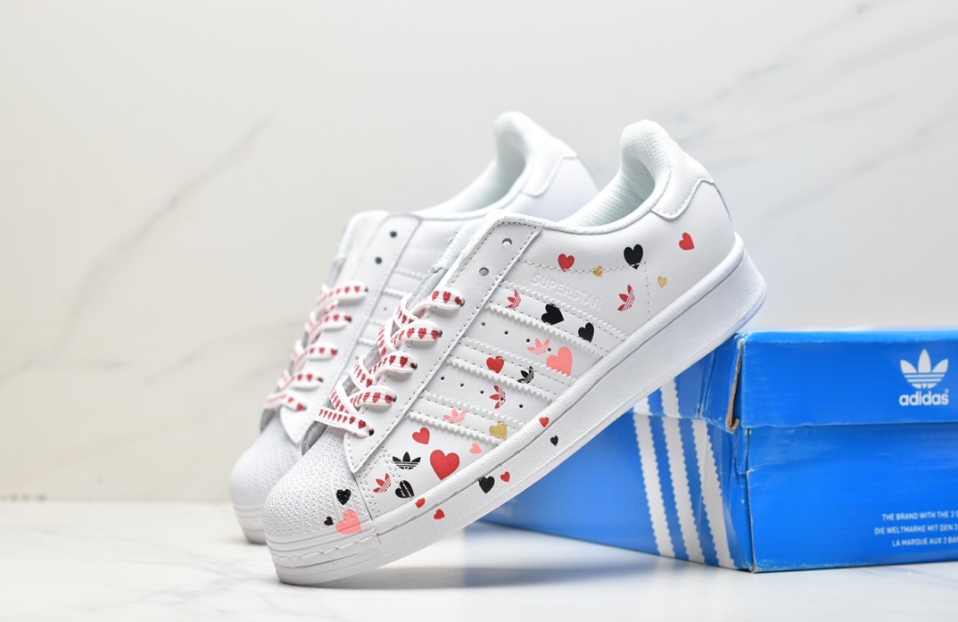 Adidas Originals Superstar “Jeans”