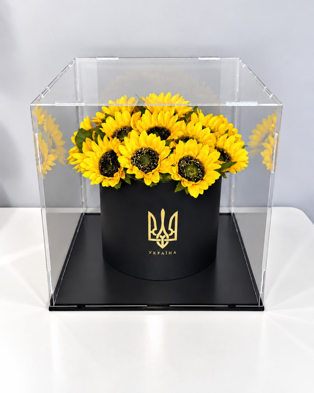 Готова композиція 🌻Соняшники в кубі 30см