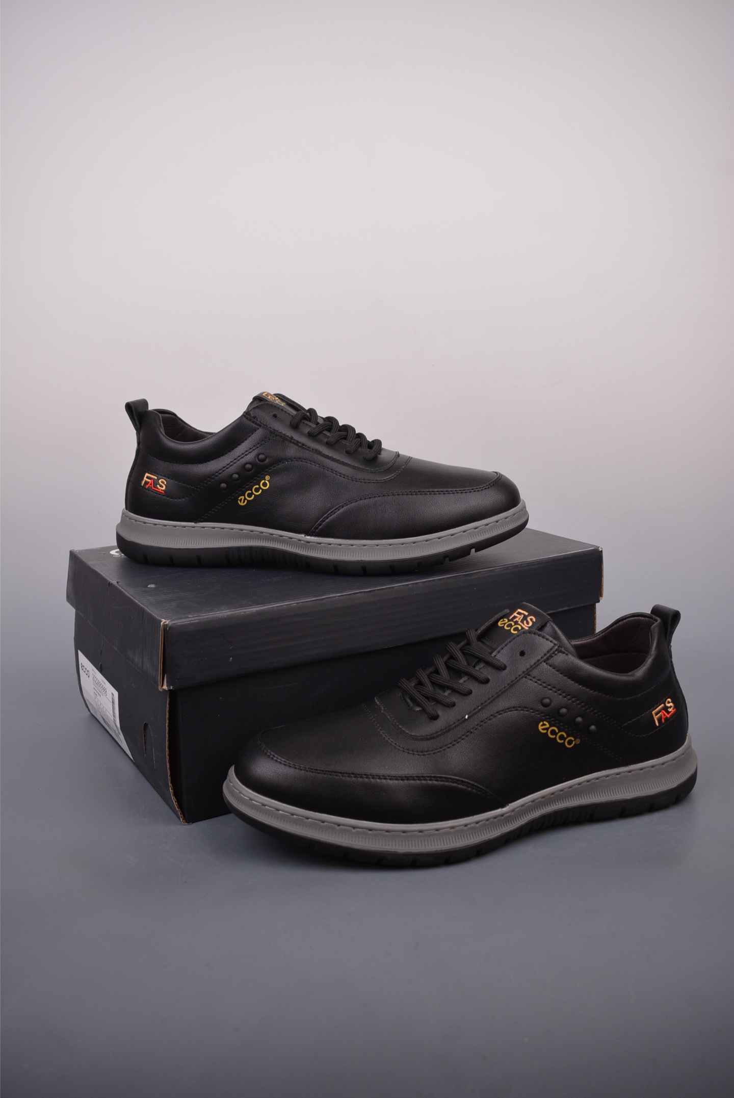 ECCO  IRVING 889988