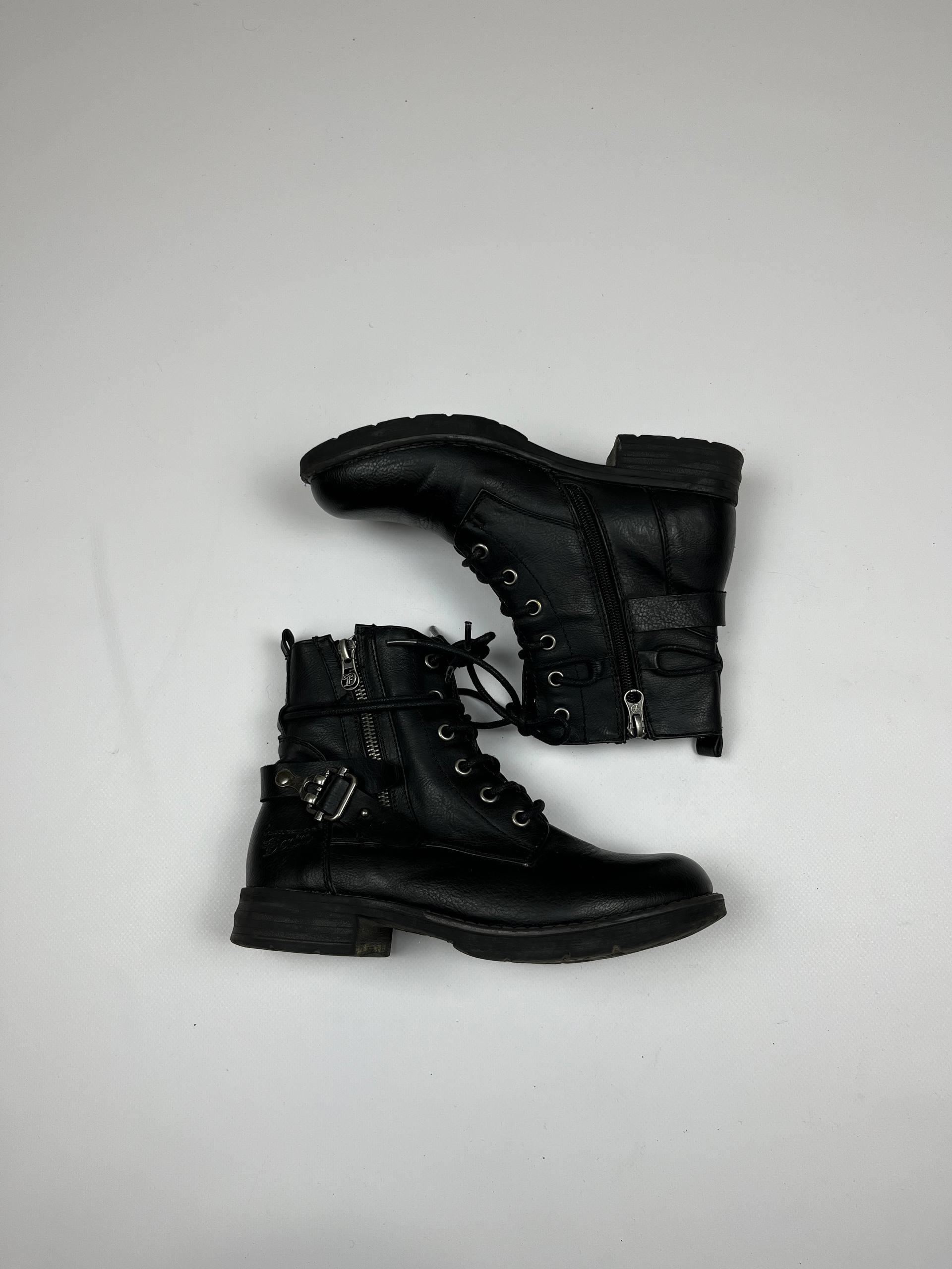 Чоботи від rerechi