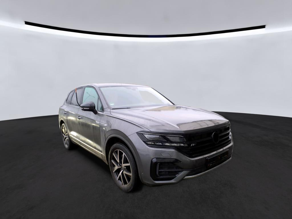 VW Touareg R-line 4Motion