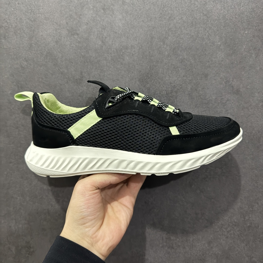 ECCO OFFROAD M 04