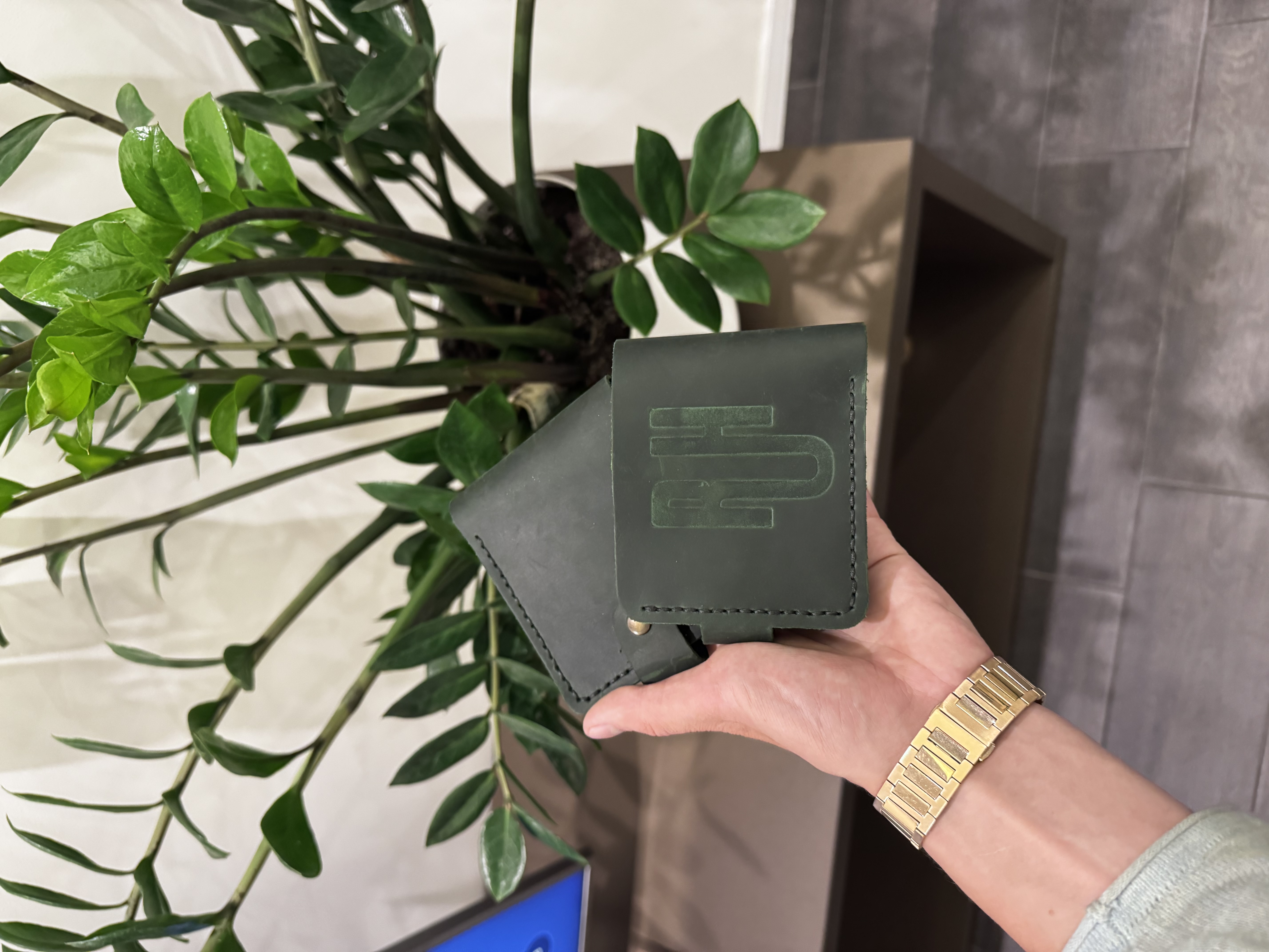 Full green money holder