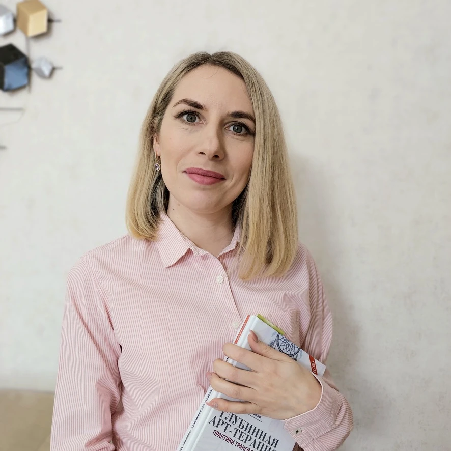 Макаровська Анна