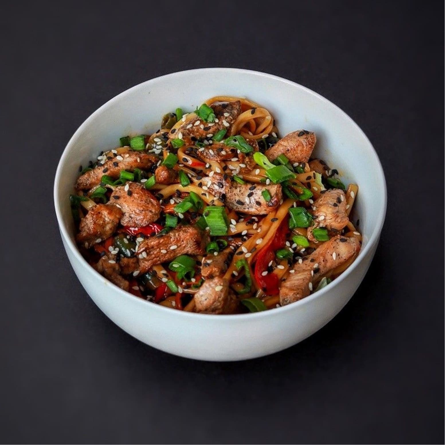 Локшина WOK з куркою