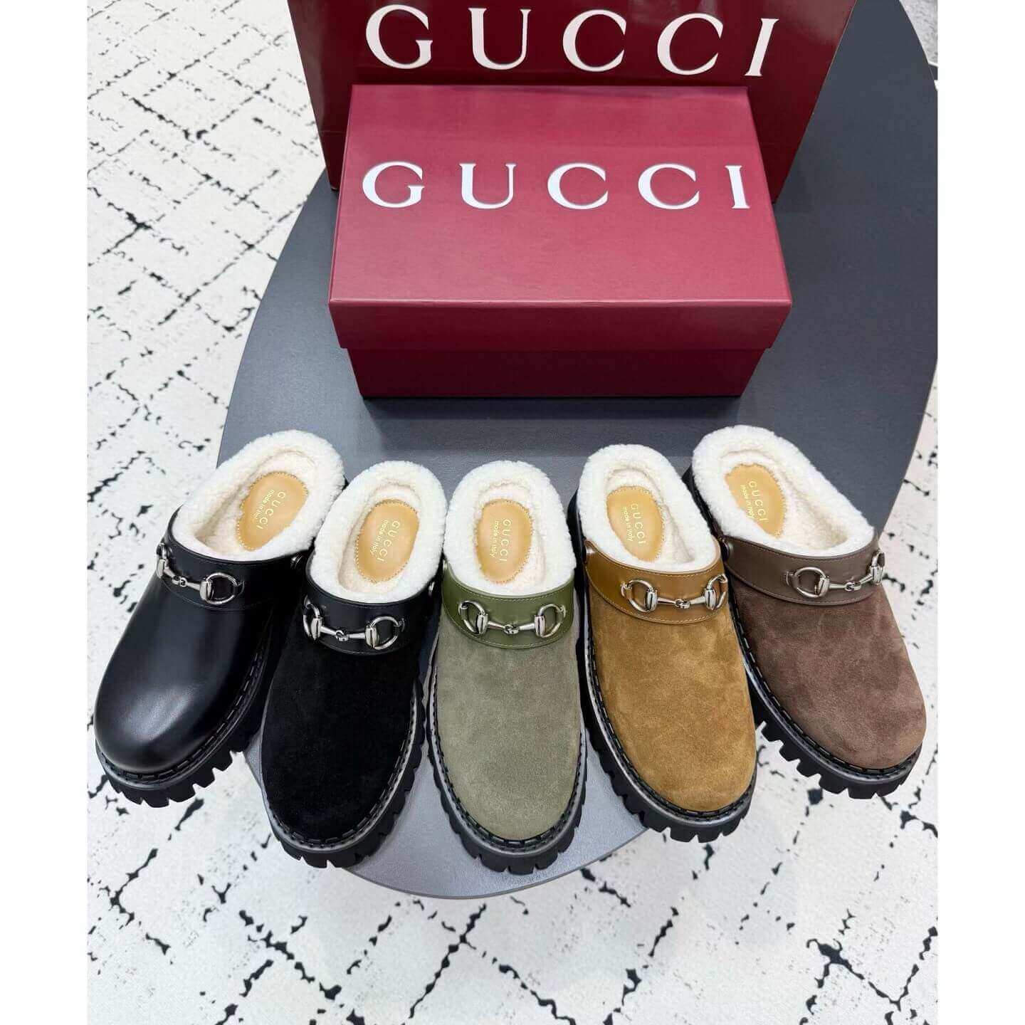 Gucci шльопанці