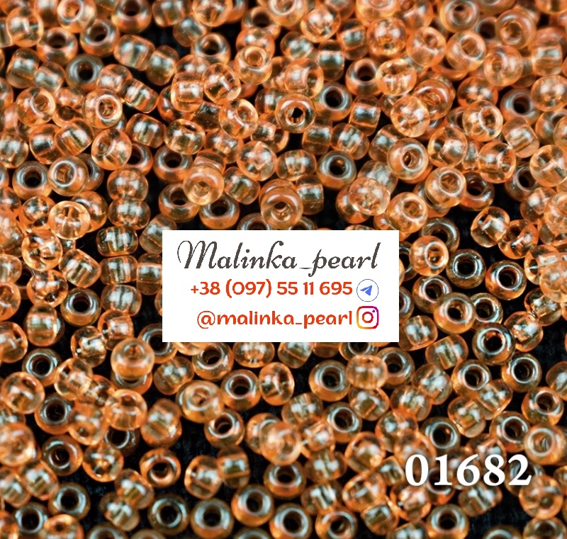 Бісер оранжевий світлий, кристальний