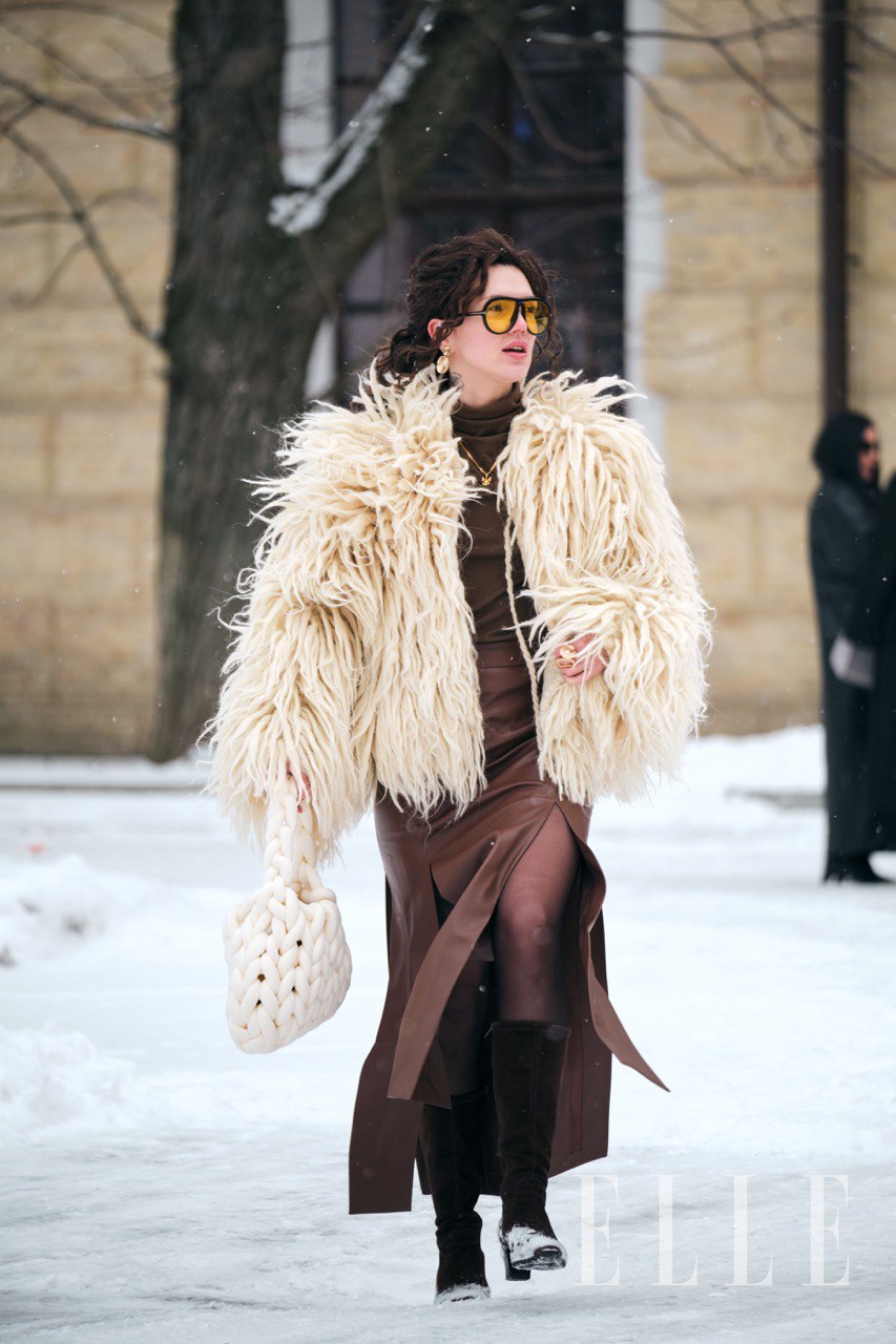 Ґуня з грубої пряжі