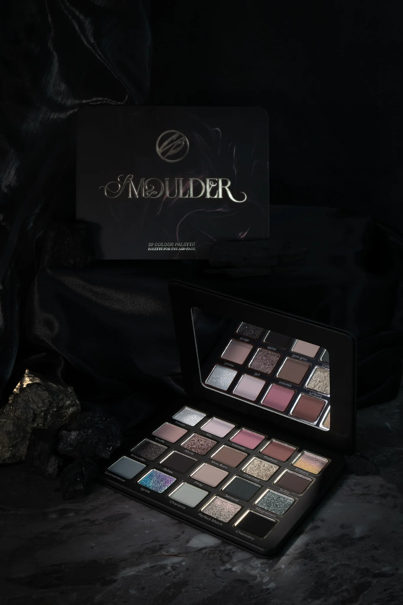 Cosmic Brushes Smoulder Palette