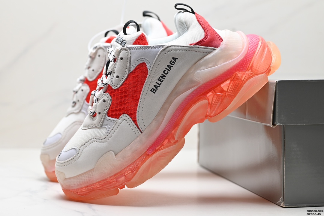 Balenciaga Triple S 544351 W09E1 9000