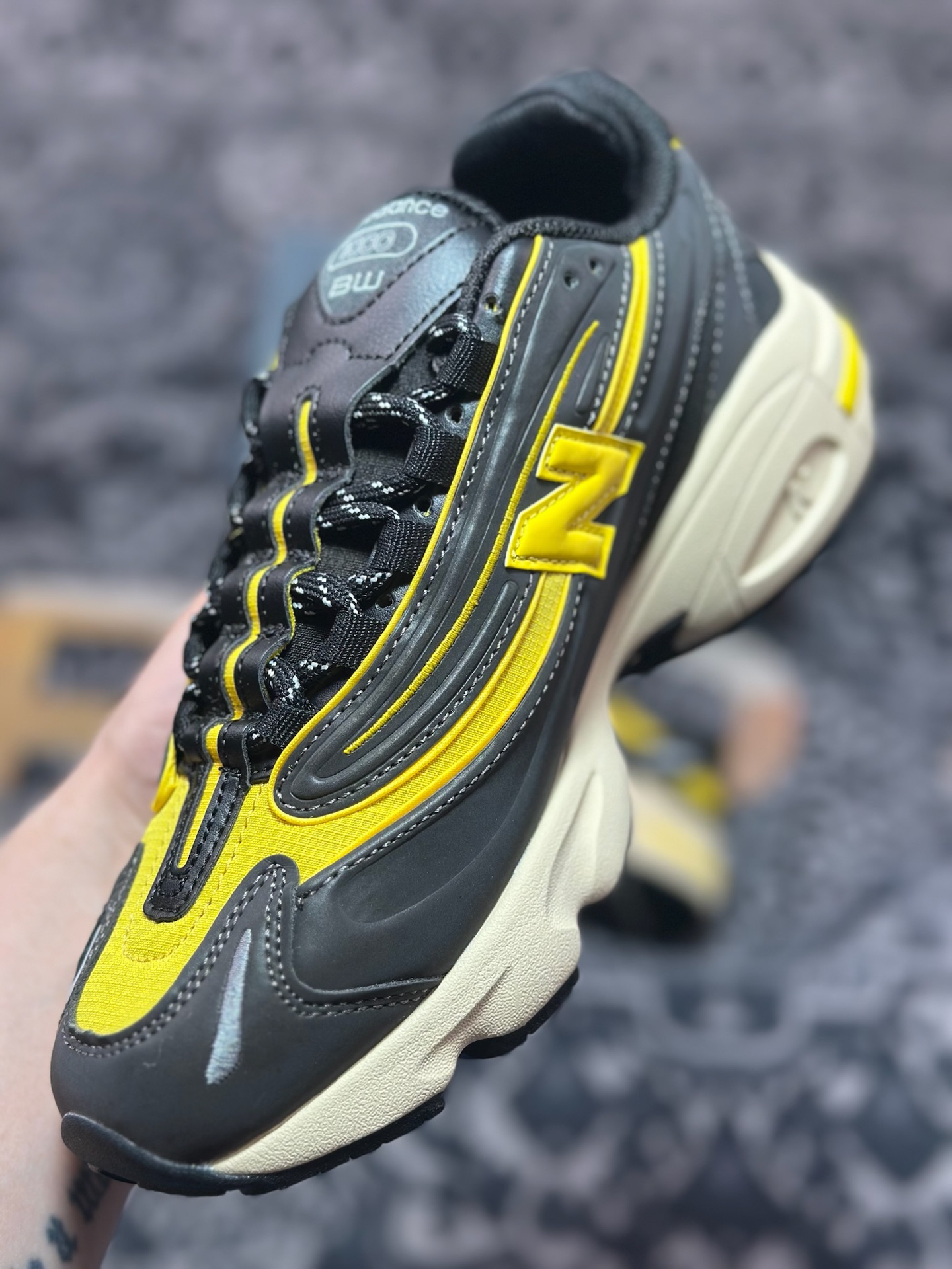 New Balance M1000BD1
