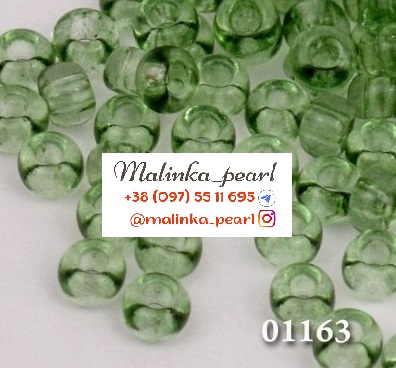 Бісер зелений, кристальний