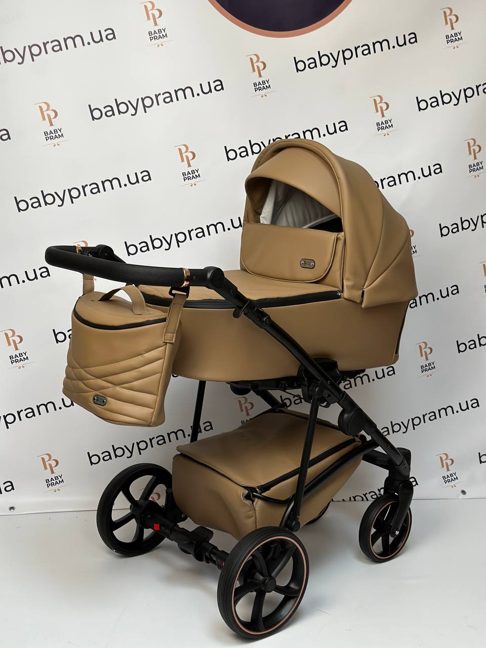 Коляска 2в1 Baby Pram Bailey Premium Wellnut