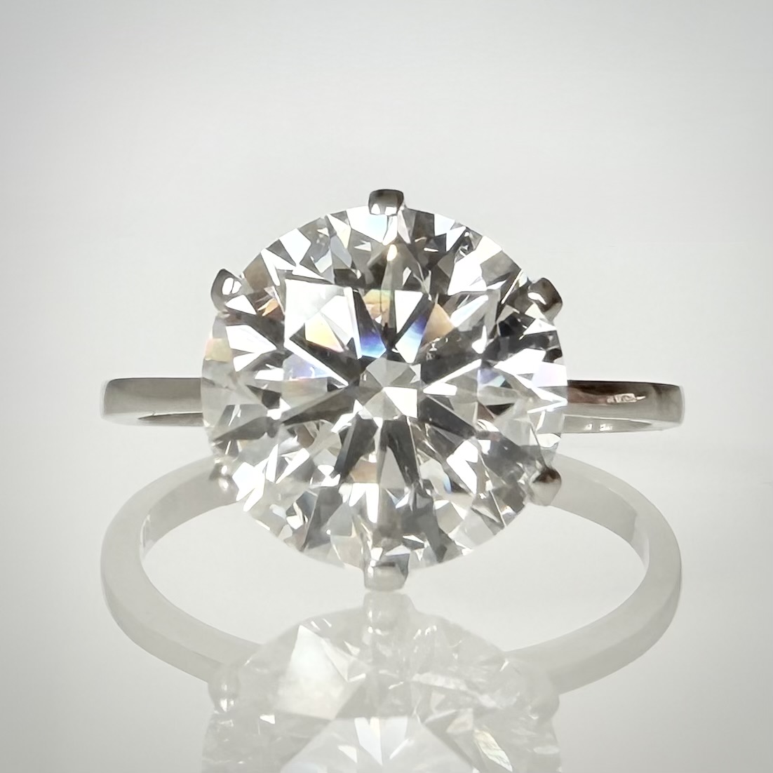 3,09 ct solitaire-timanttisormus – E VS1 Triple Excellent – 18K valkokulta