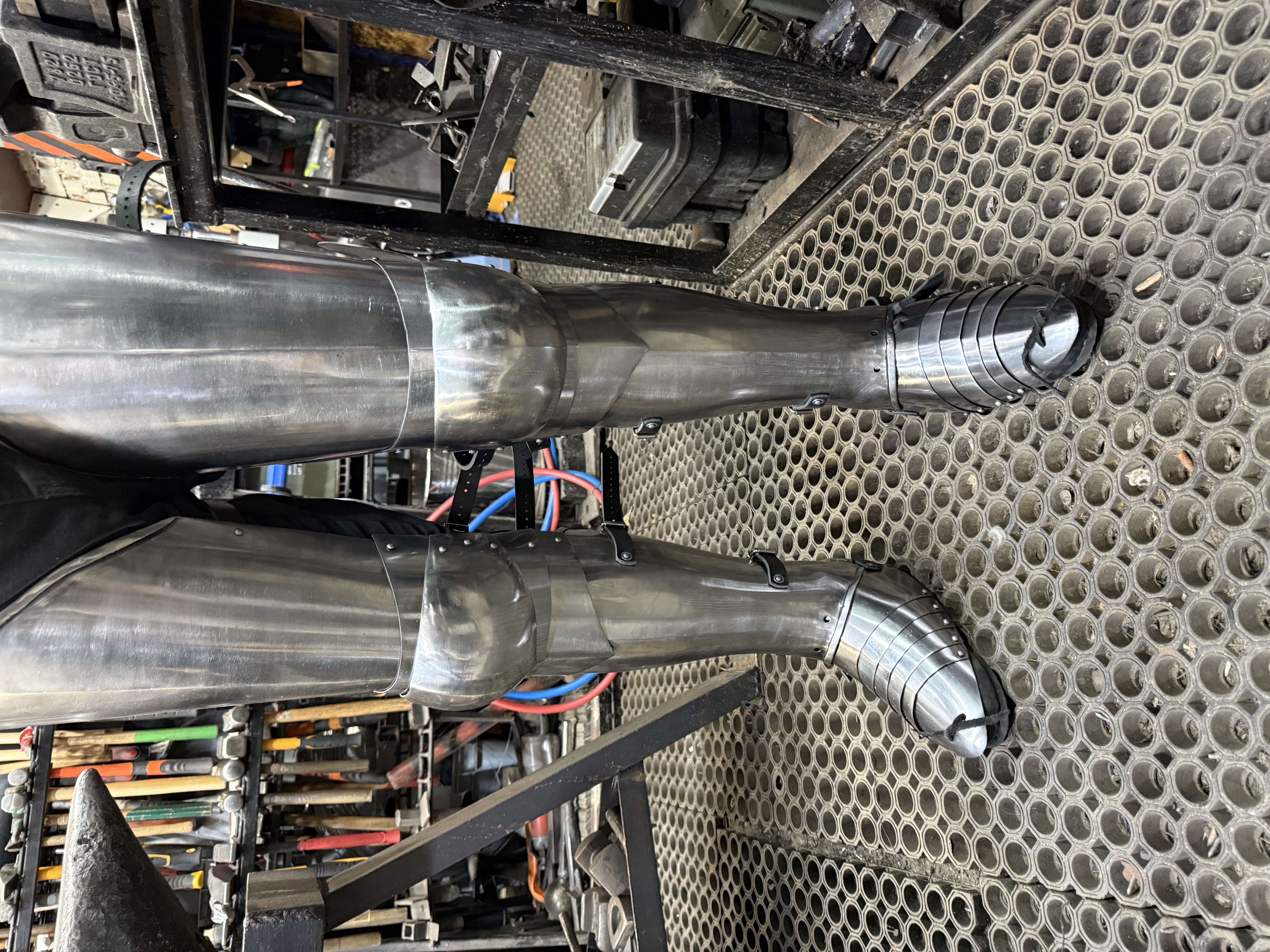 Set of full legs with rib