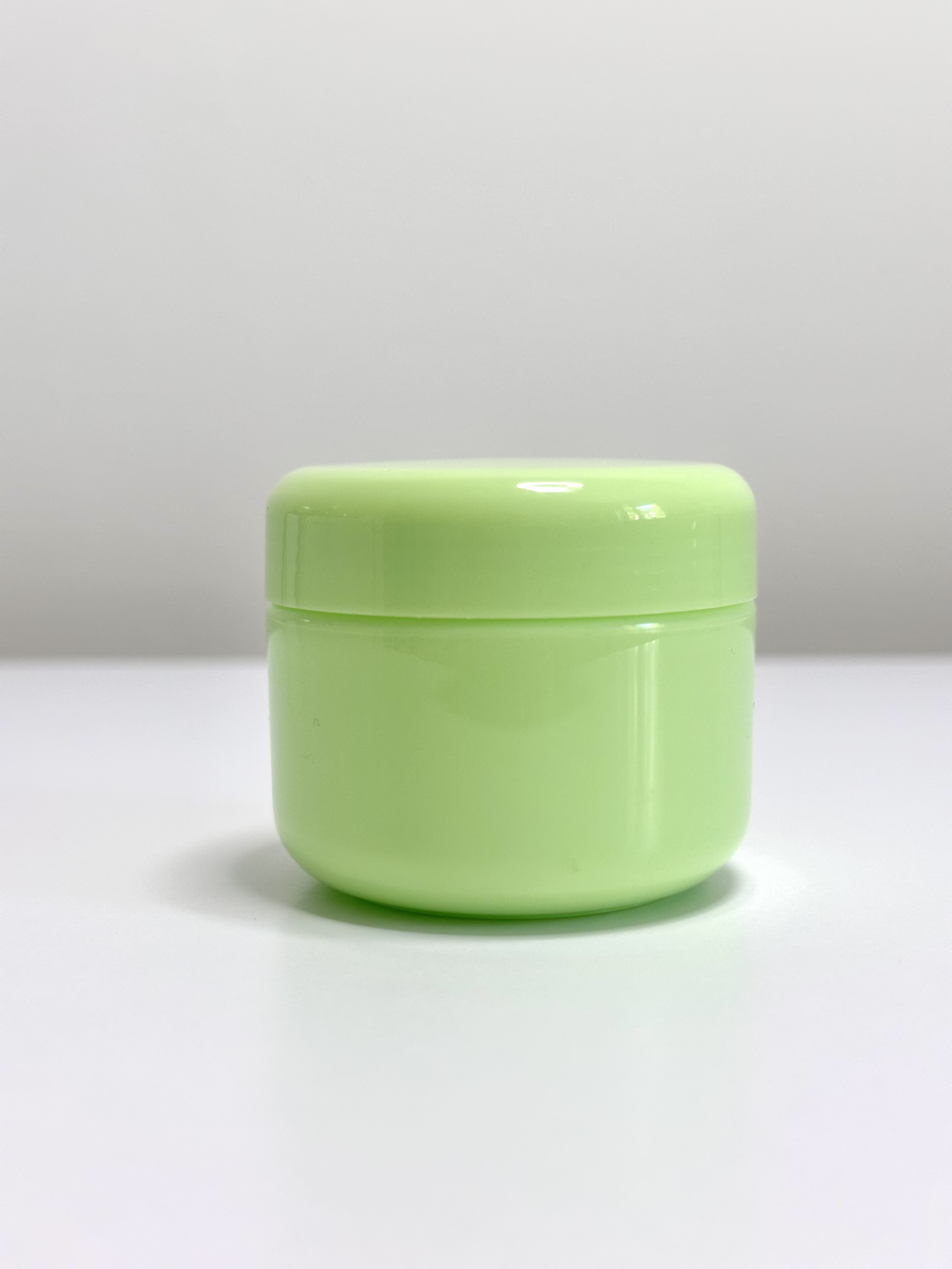 Баночка косметична 50 мл пластикова зелена