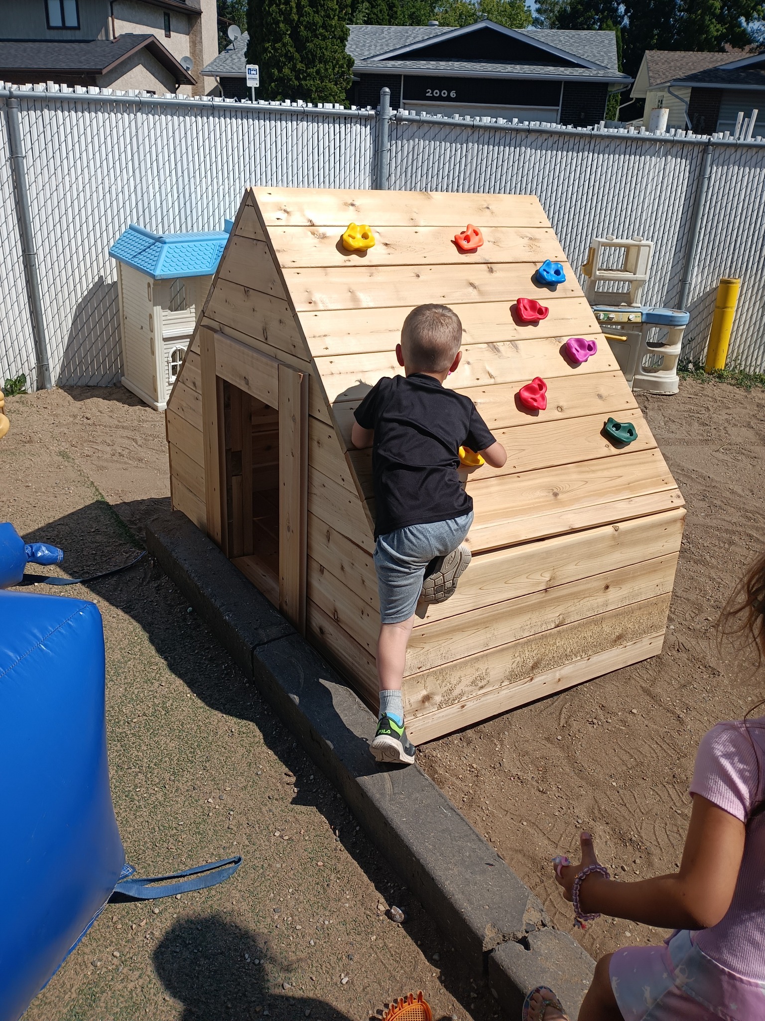 Climber Cabin