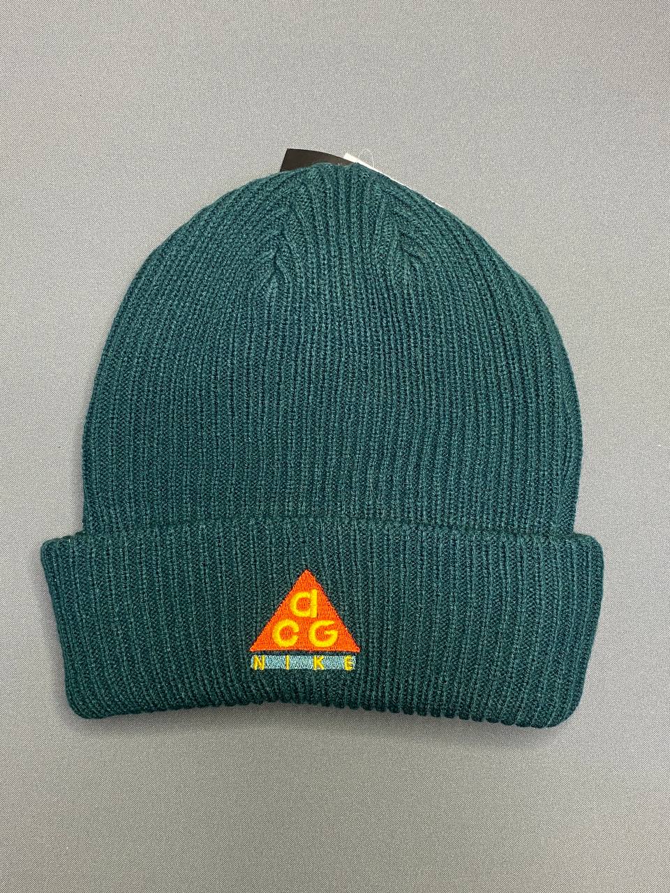 шапка ACG