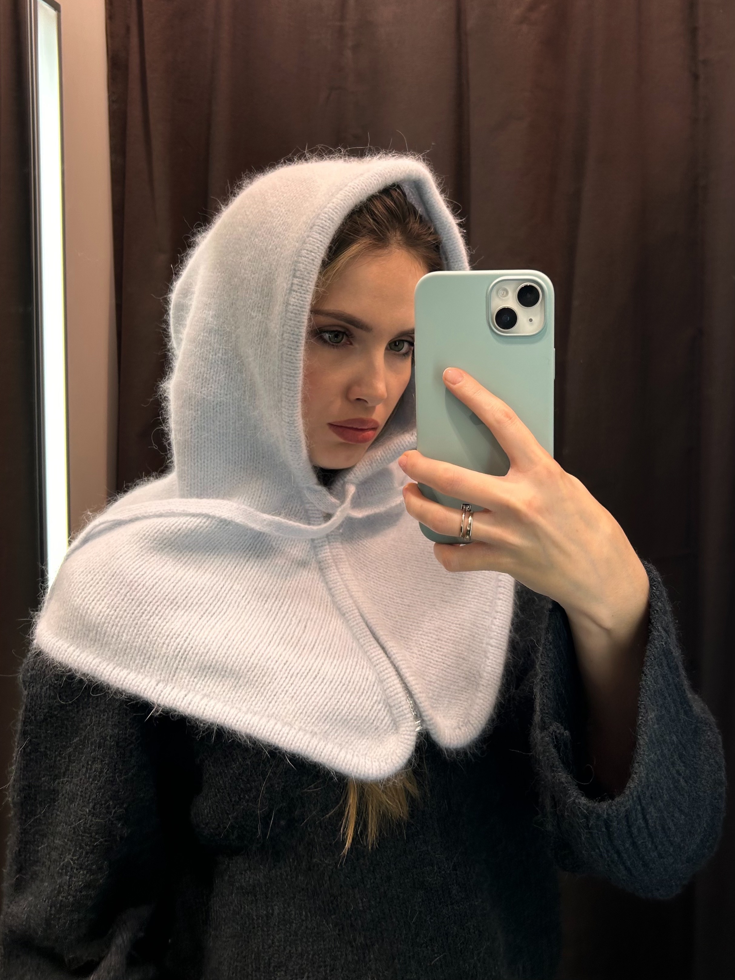 Капор на блискавці ніжно-блакитний