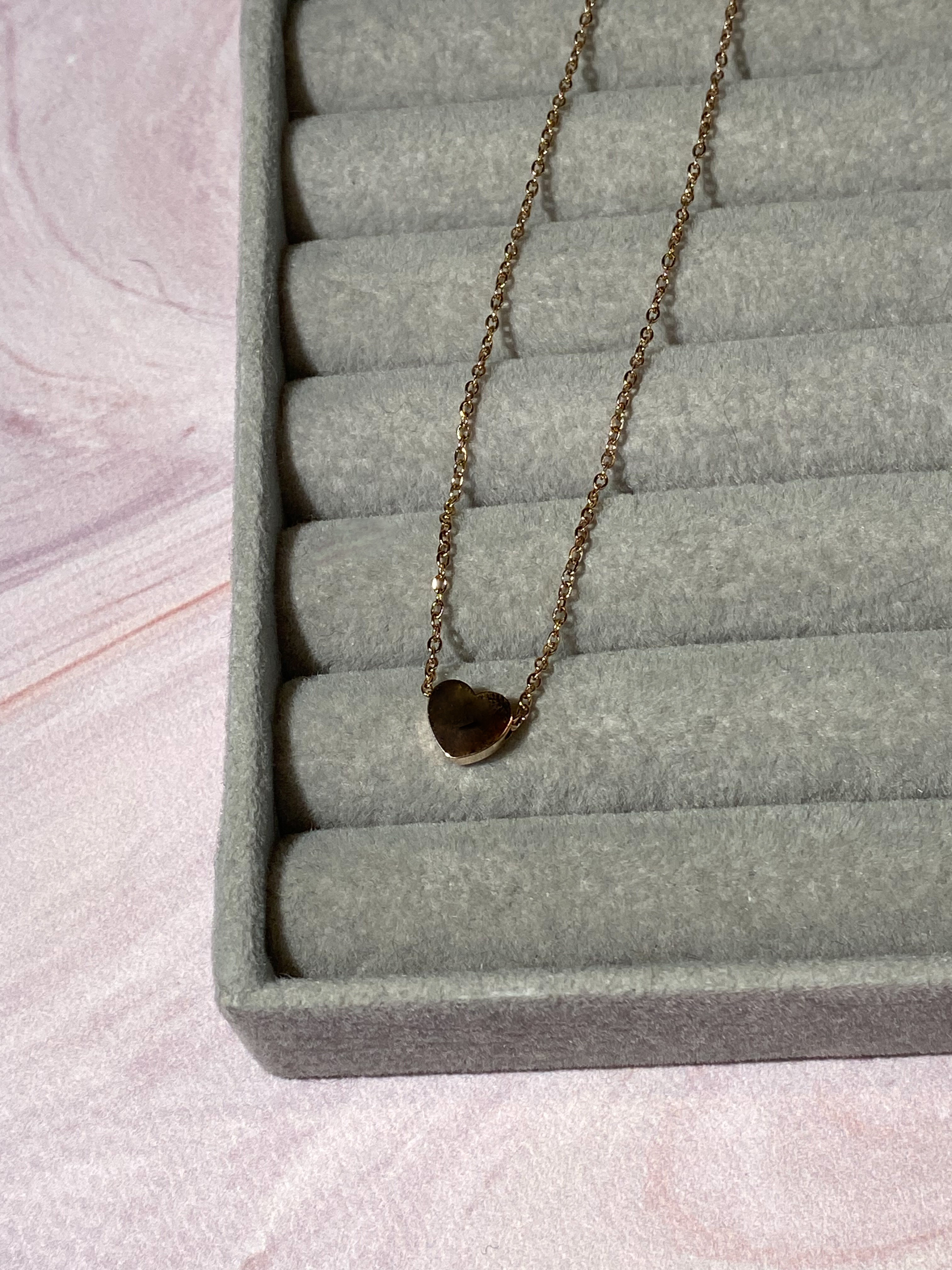 Підвіска Серце чорна емаль у позолоті