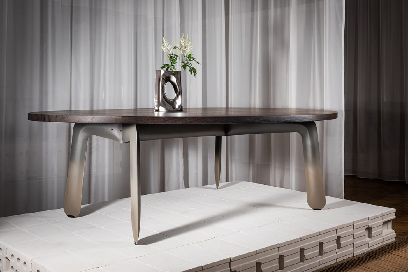 Стіл Chippensteel Table Bog Oak Beige Matt 7006