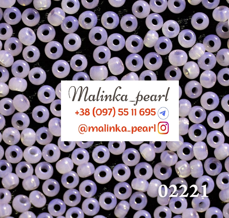Бісер сіро-фіолетовий, непрозорий, алебастровий