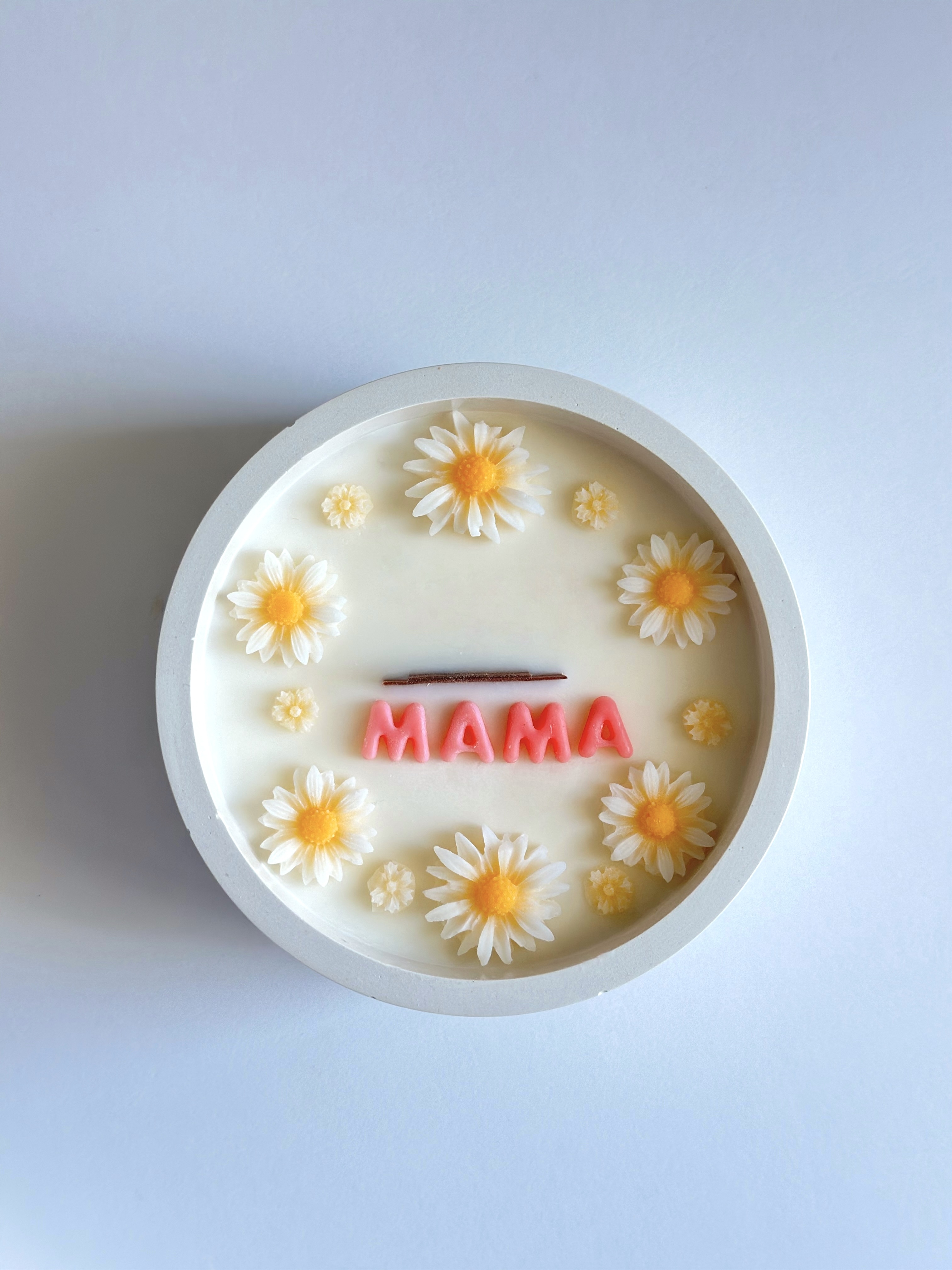  Свічка з ромашками "Maмa" 