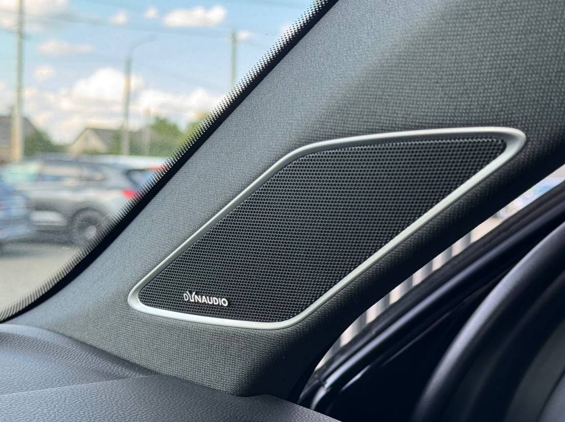 VW Touareg R-line 4Motion