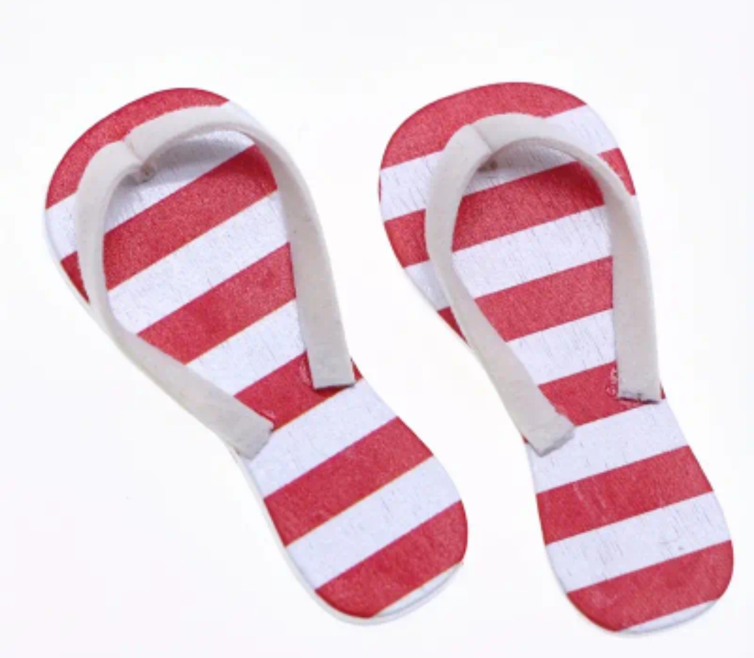 1pcs Miniature Flip-Flops