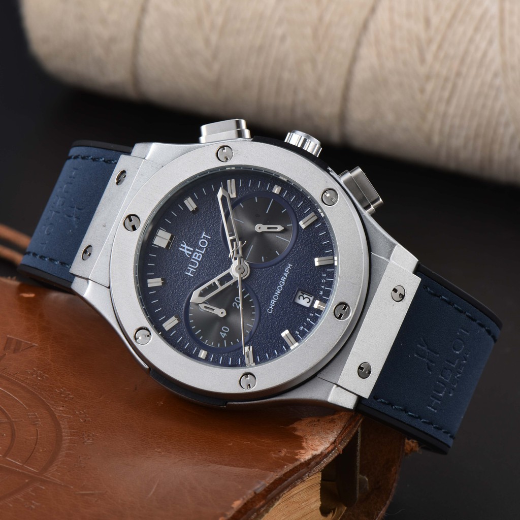 Hublot Classic Fusion chronograph REF 541.NX.2611.LR 2