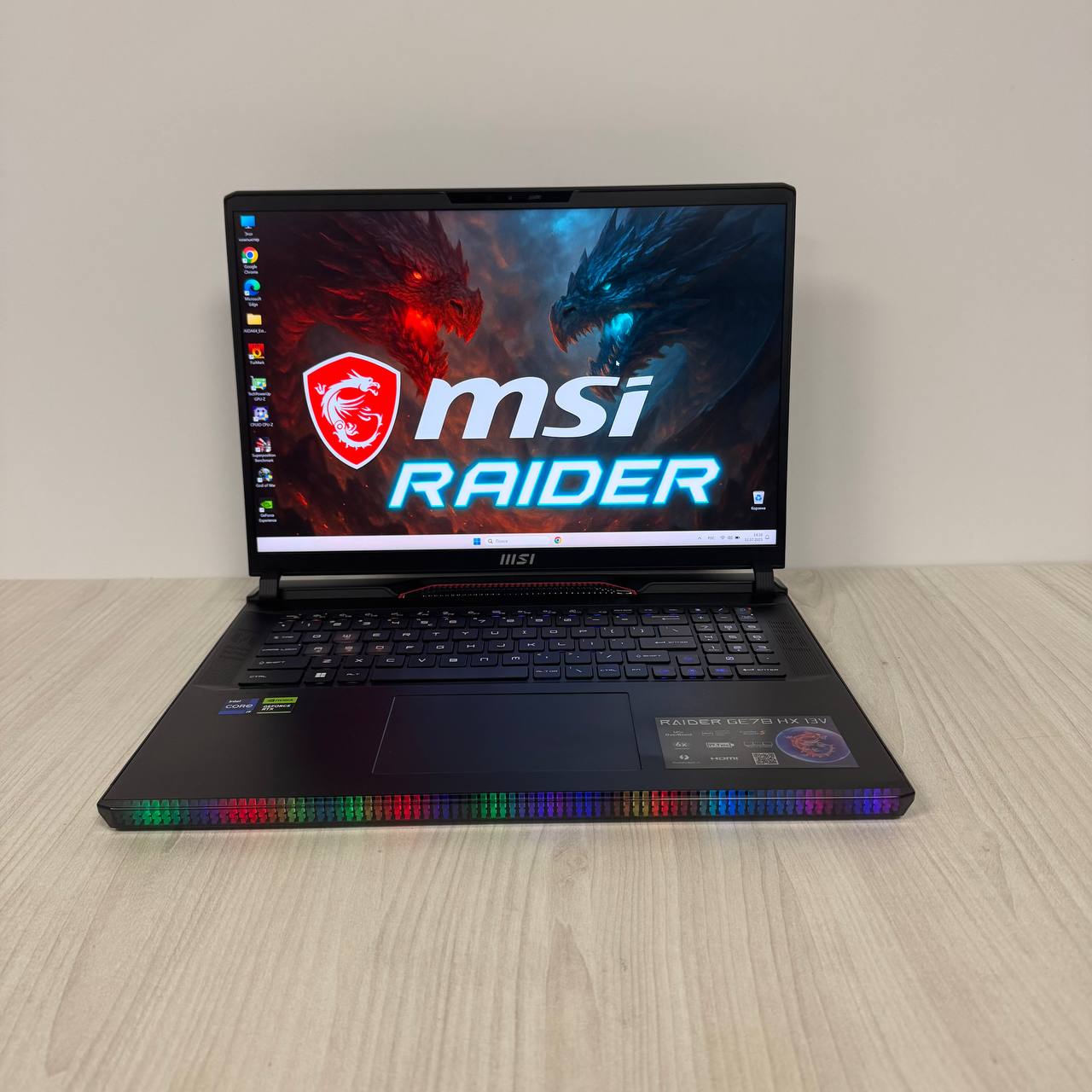 MSI Raider GE78HX 13VG no webcam