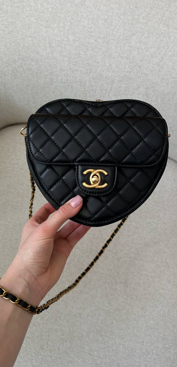 Chanel Heart Chain Clutch Bag Black