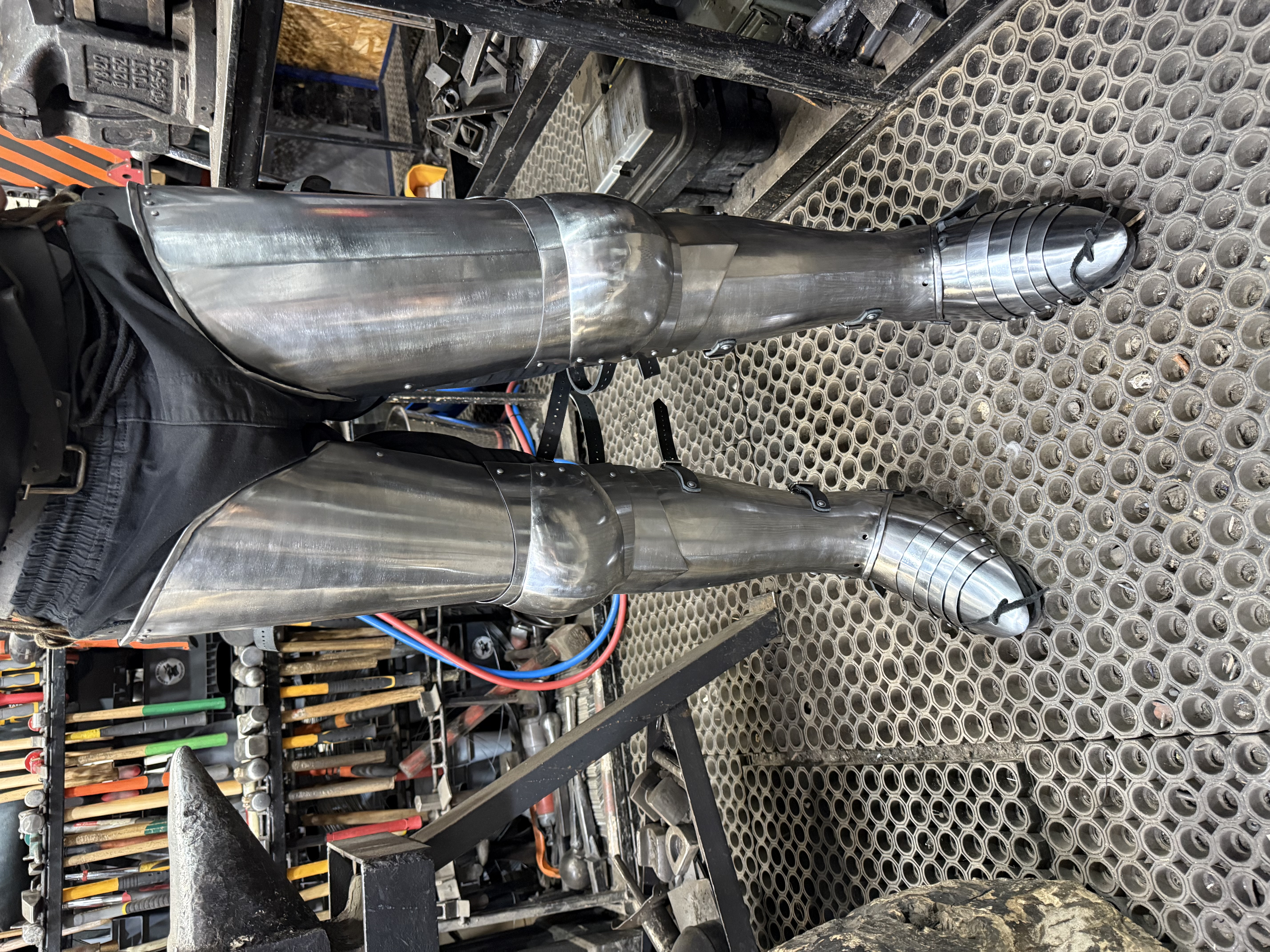 Set of full legs with rib