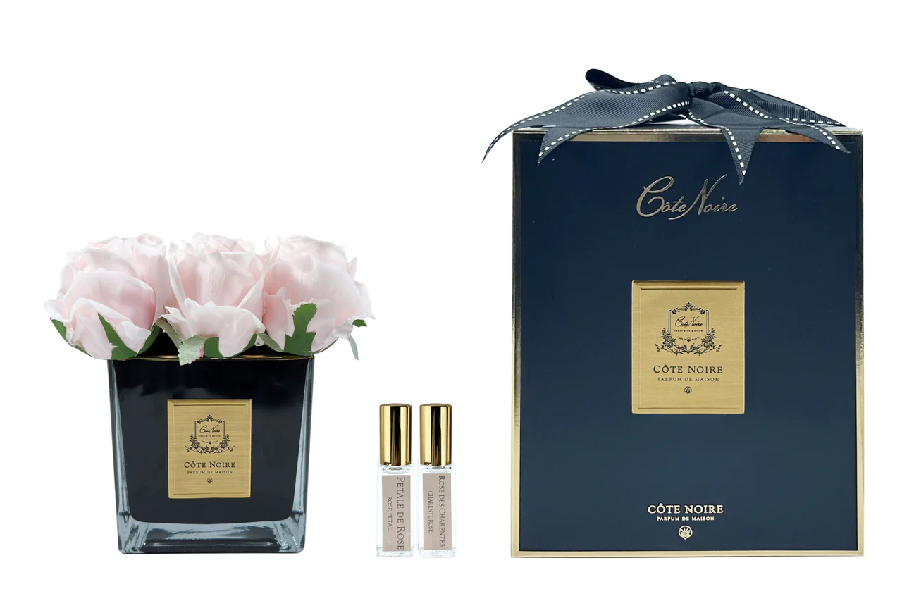 Парфумований букет Côte Noire Couture (9 троянд) — Квадратна чорна ваза, Французький рожевий (SVB906)