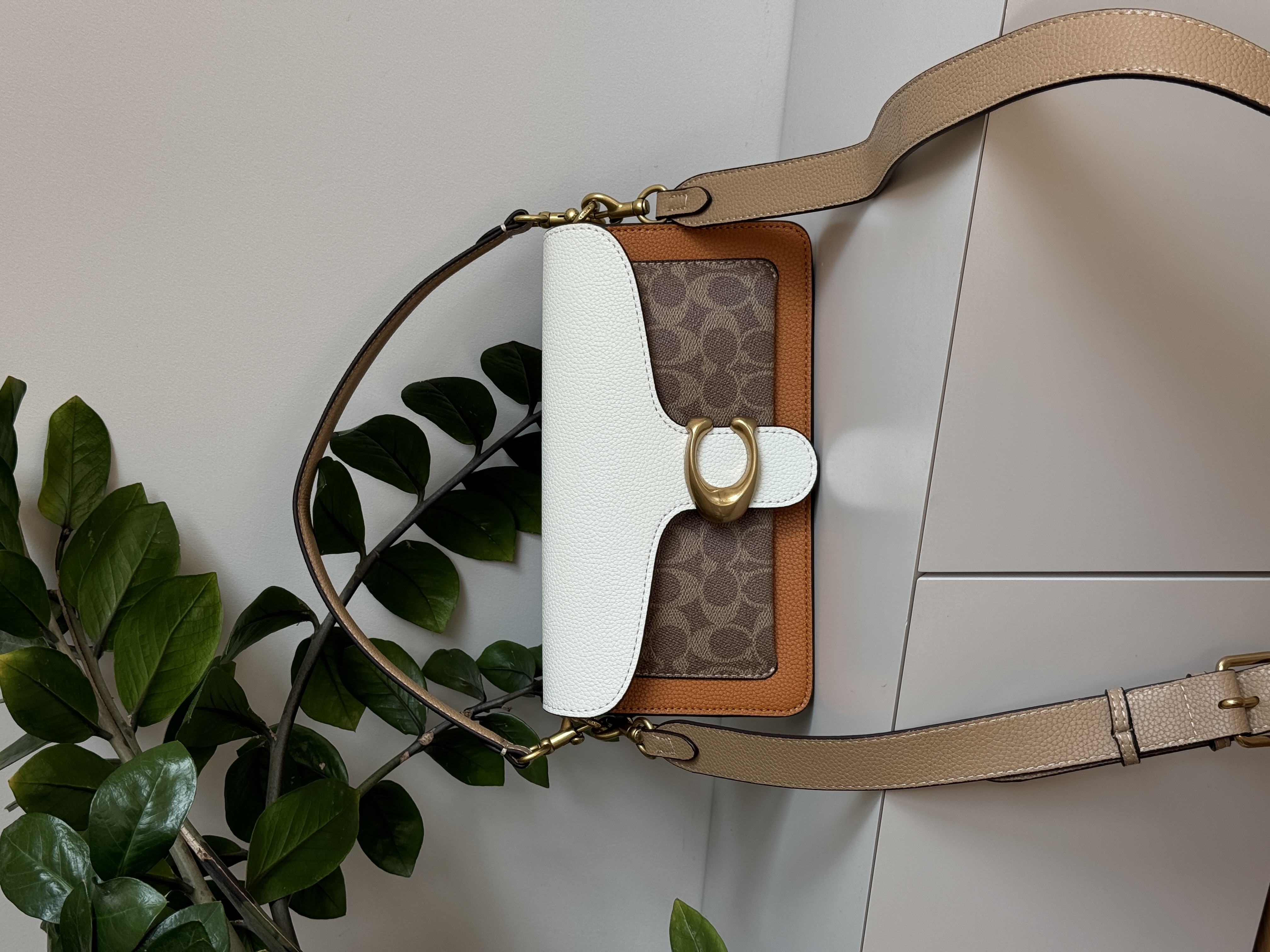 Coach Tabby White/Ginger Shoulder Bag 26 In Signature Canvas
