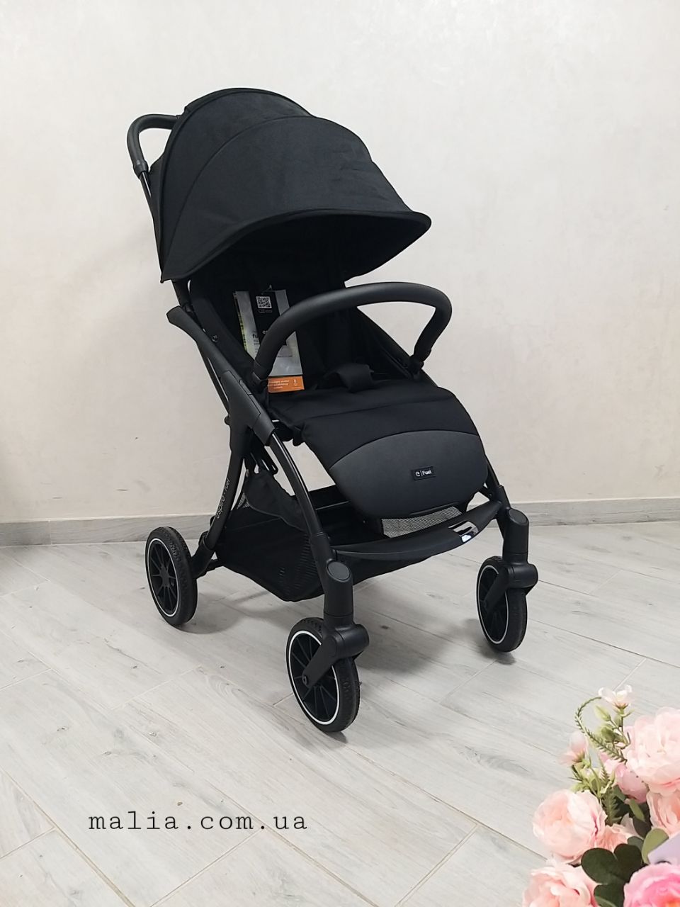 Коляска прогулянкова ESPIRO FUEL 110 UNIQUE BLACK