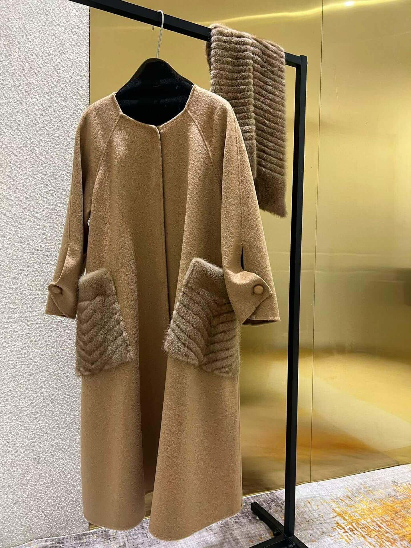 Loro Piana пальто