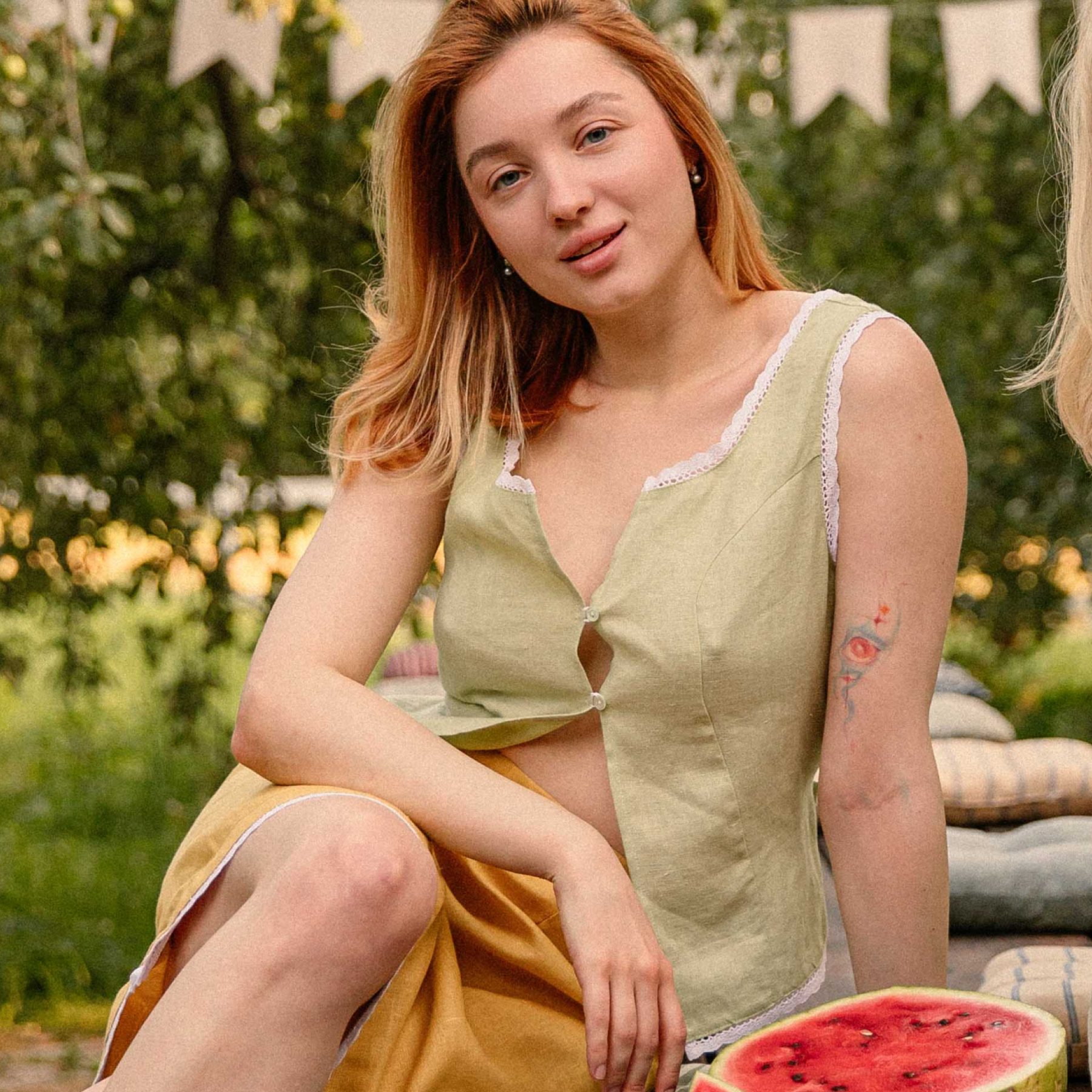 Лляний топ Vintage Lover cалатовий