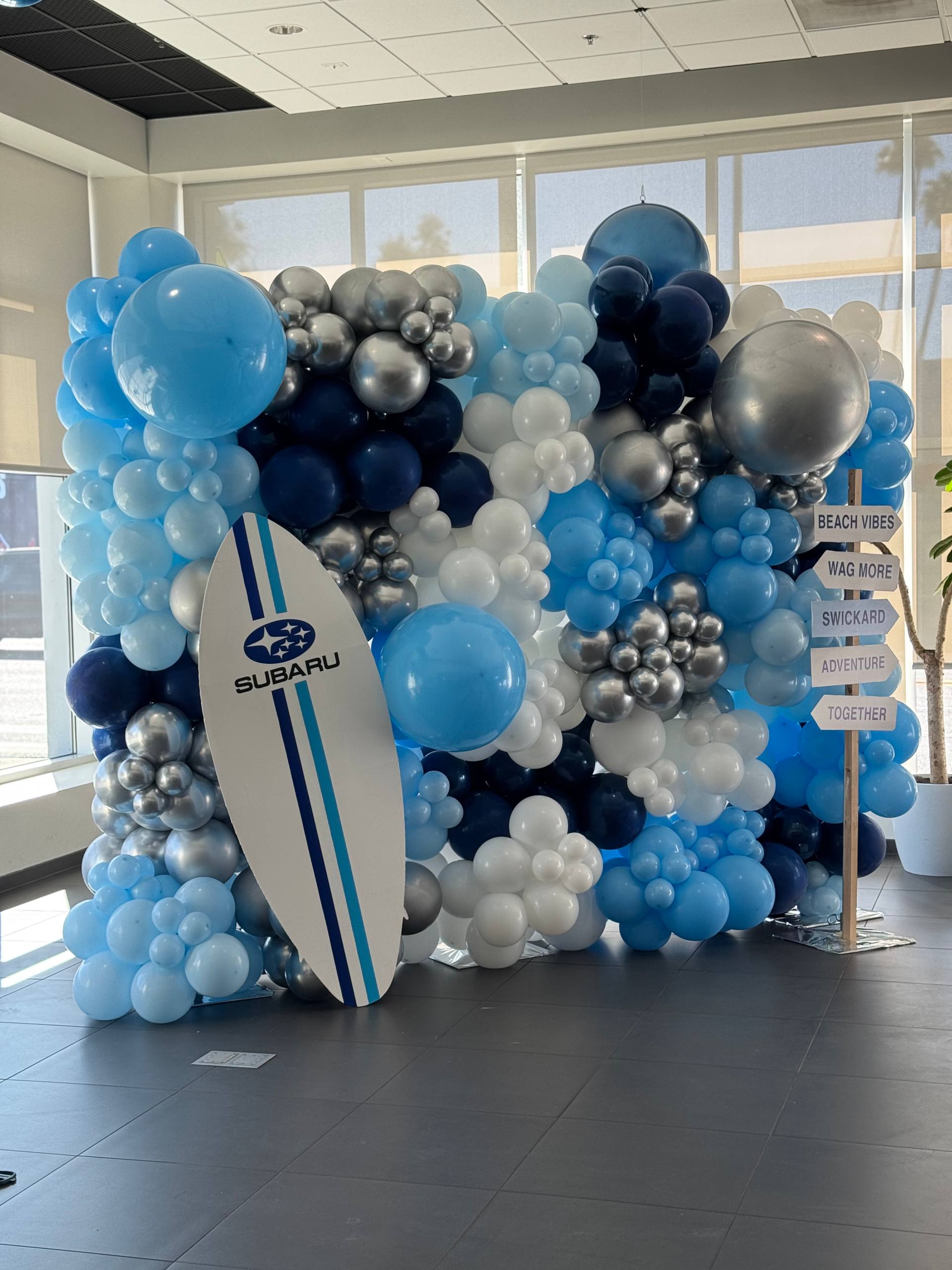 Custom 8×8 Balloon Wall with Themed Props