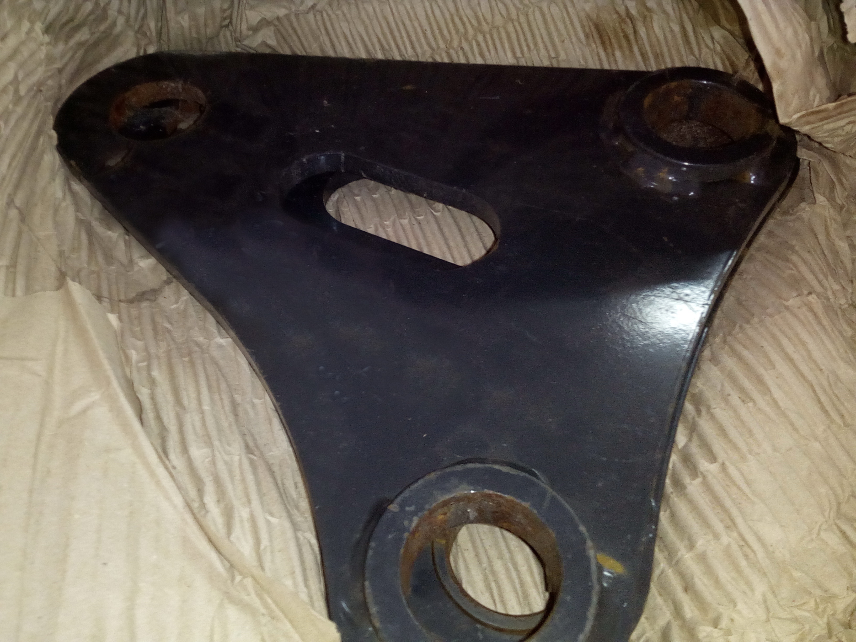 T229-1 130.001.000.1 Кронштейн I правий