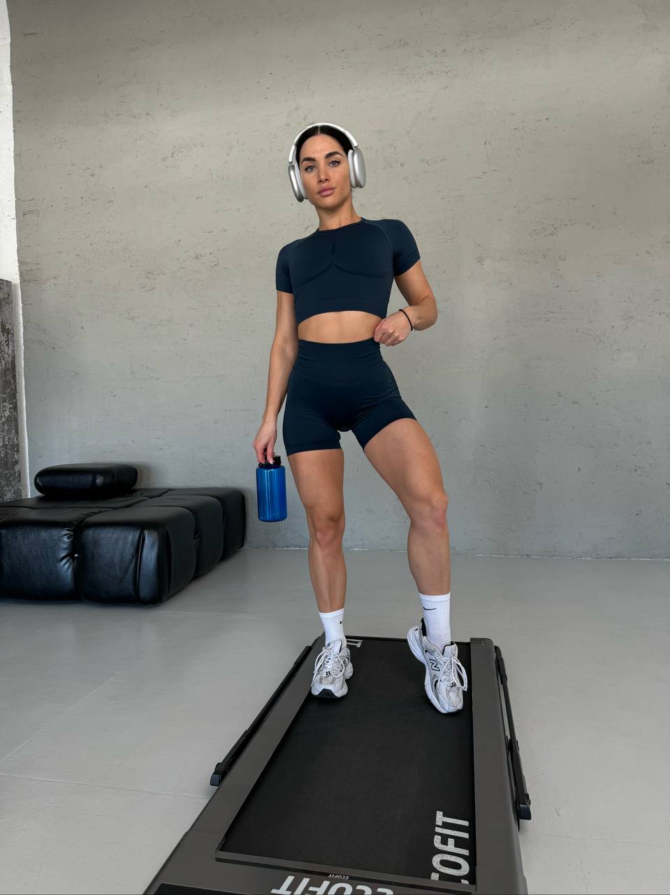 Комплект кроп топ та вело із Пуш ап Верона в кольорі смарагд