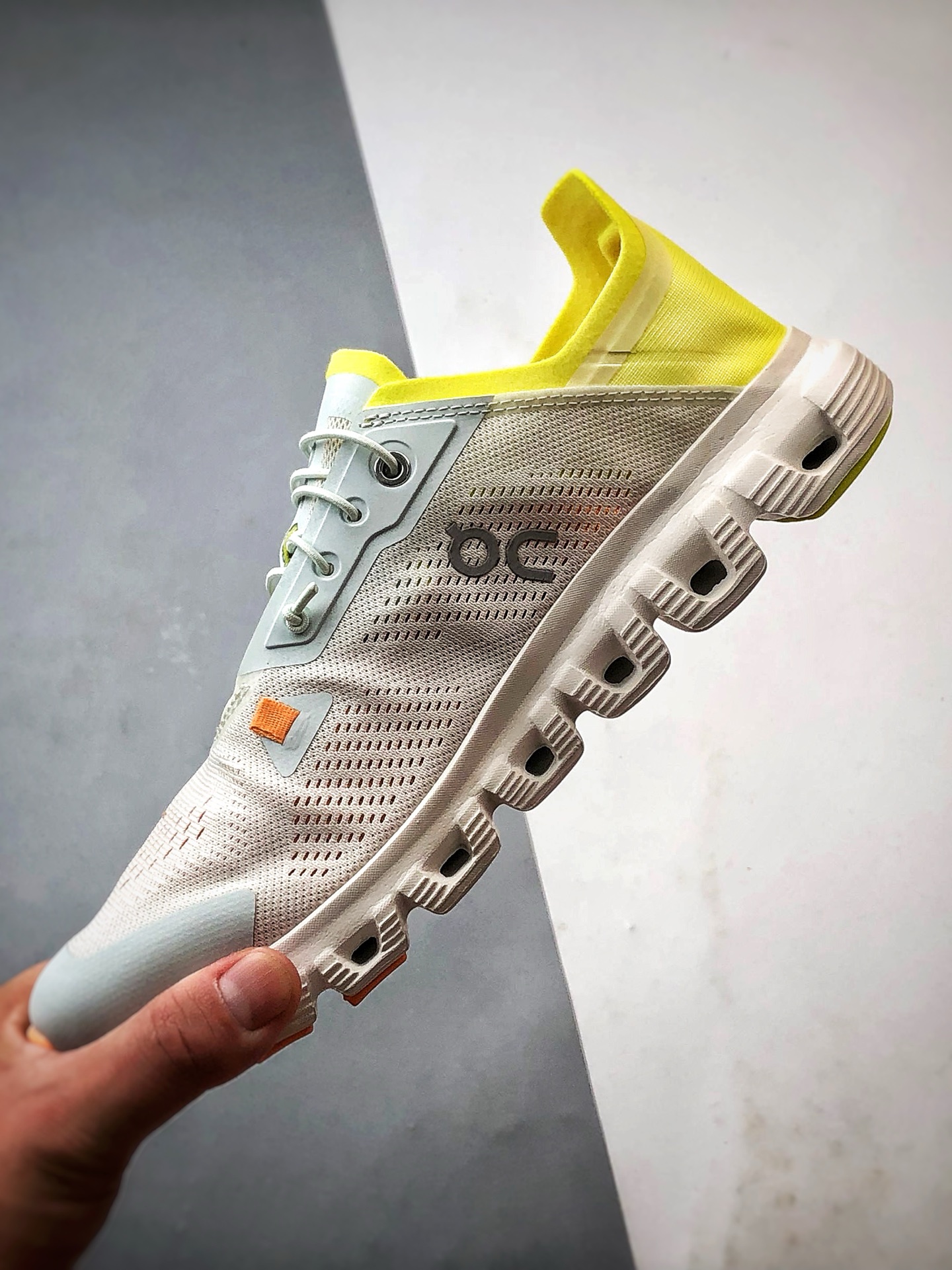 On Cloud 6 Coa 3WF10023022